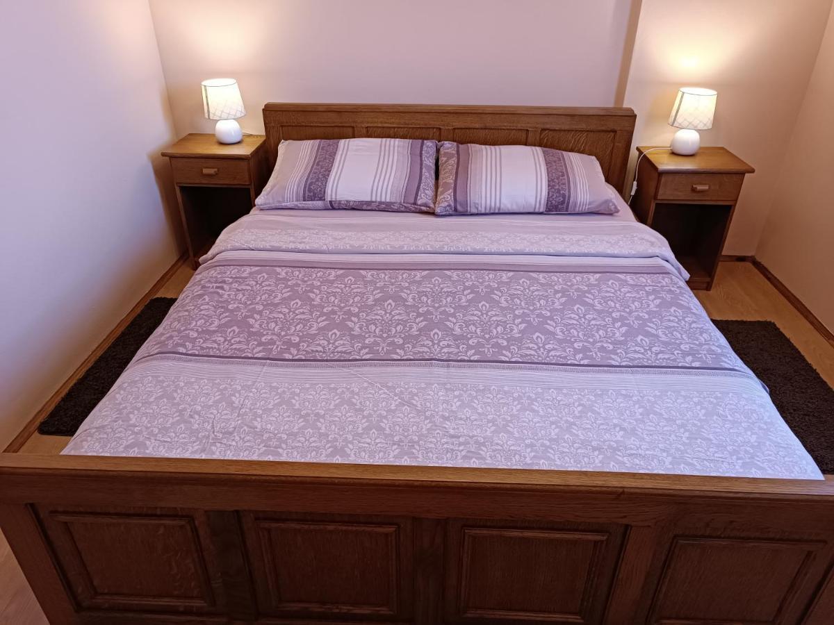Apartments Ivicek Poreč Eksteriør billede